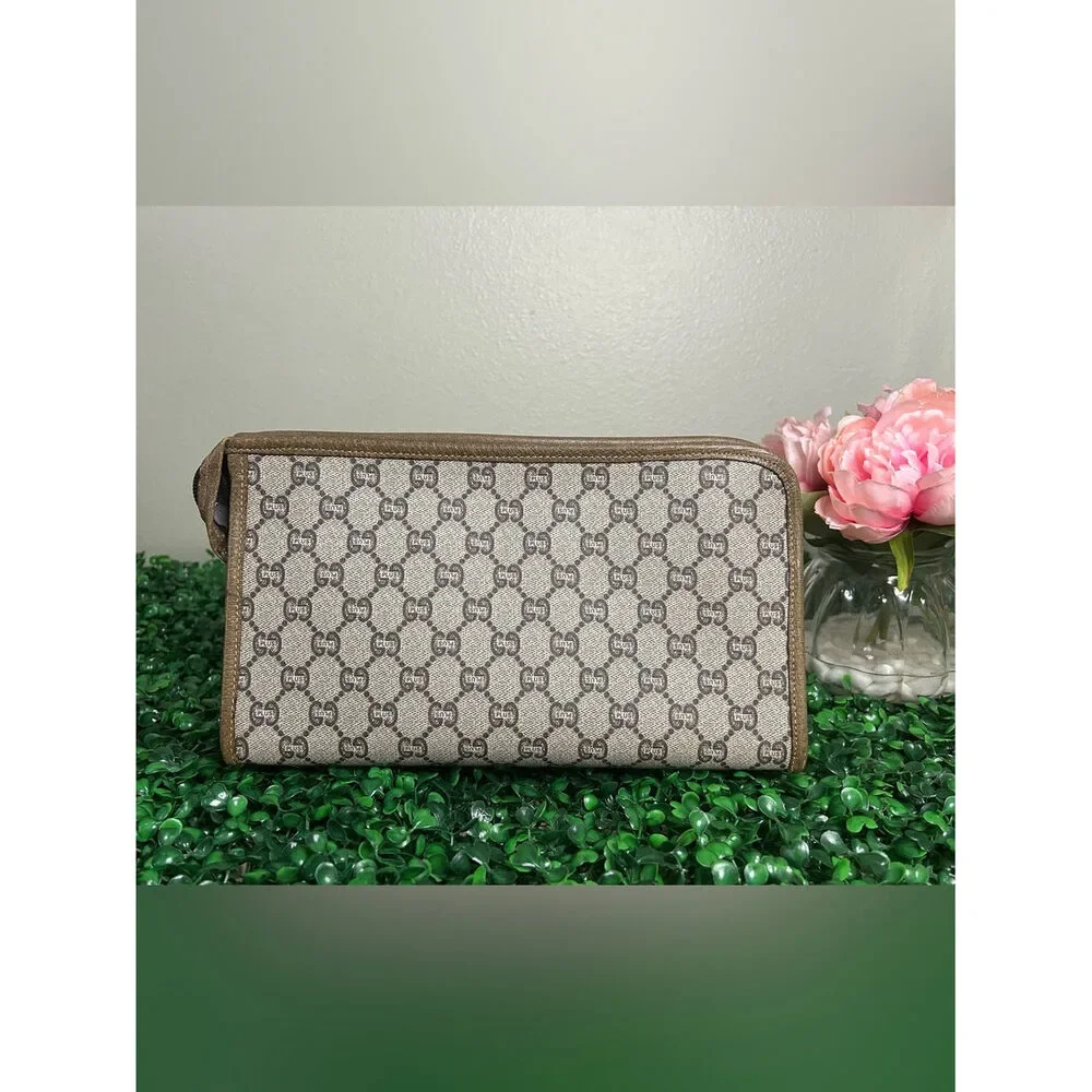 Vintage Collector Gucci Plus GG Portfolio Document Clutch w/Original Guarantee